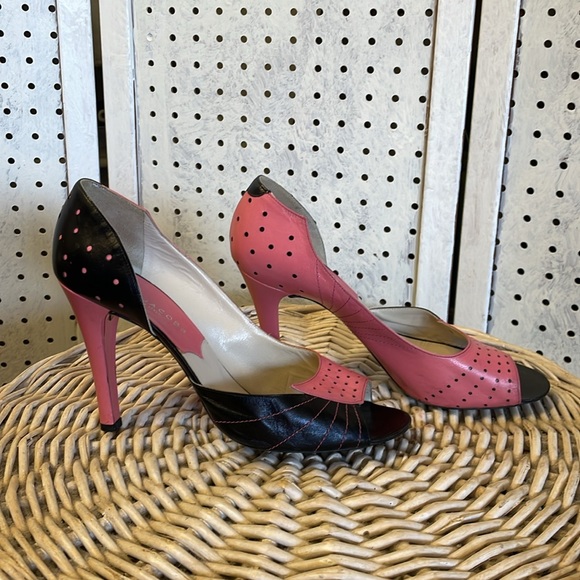 Marc Jacobs Shoes - Marc Jacob’s leather